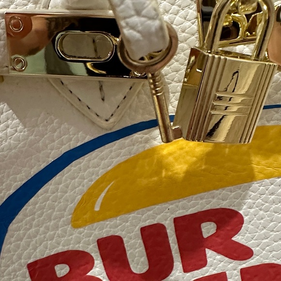 NWT! Authentic Seth Fountain 2023 Novelty “Burkin” Bag - Picture 4 of 15